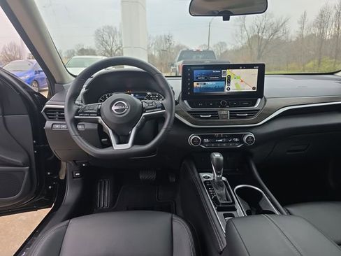 Used 2024 Nissan Altima 2.5 SL image 12