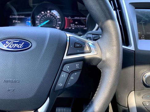 Used 2017 Ford Edge SEL w/ Equipment Group 201A AWD/4WD image 25