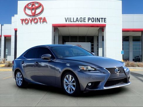 Used 2015 Lexus IS 250 image 7