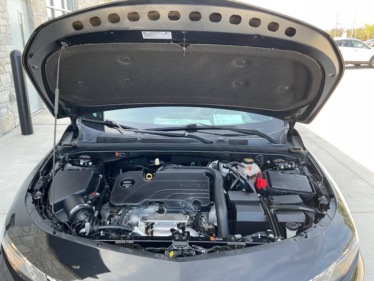 Used 2018 Chevrolet Malibu LT FWD image 50