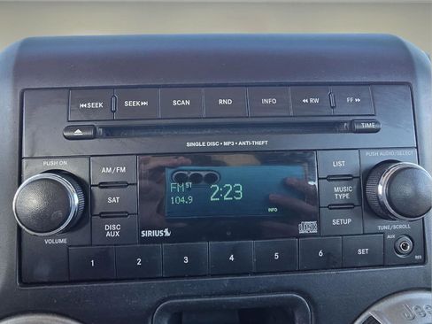 Used 2012 Jeep Wrangler Sport image 39