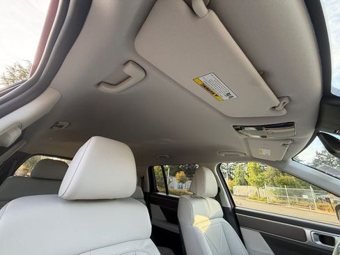 Certified 2025 Hyundai Santa Fe SEL AWD/4WD image 27