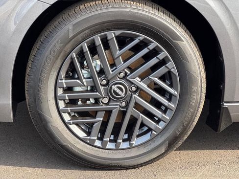 New 2026 Nissan Sentra SV w/ SV Convenience Package image 9