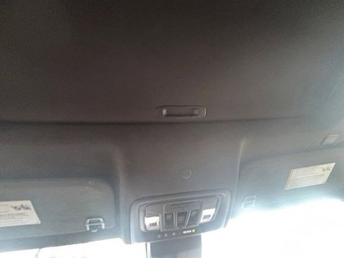 Used 2023 GMC Sierra 1500 Denali Ultimate image 7