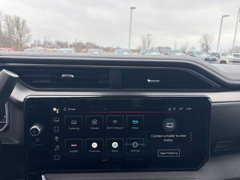 Used 2024 GMC Sierra 2500 Denali w/ Denali Reserve Package image 15