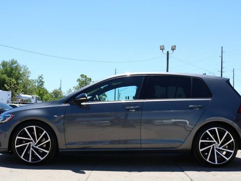 Used 2019 Volkswagen Golf 4-Door AWD/4WD image 23