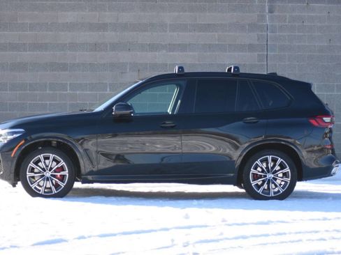 Used 2021 BMW X5 xDrive40i w/ M Sport Package image 1