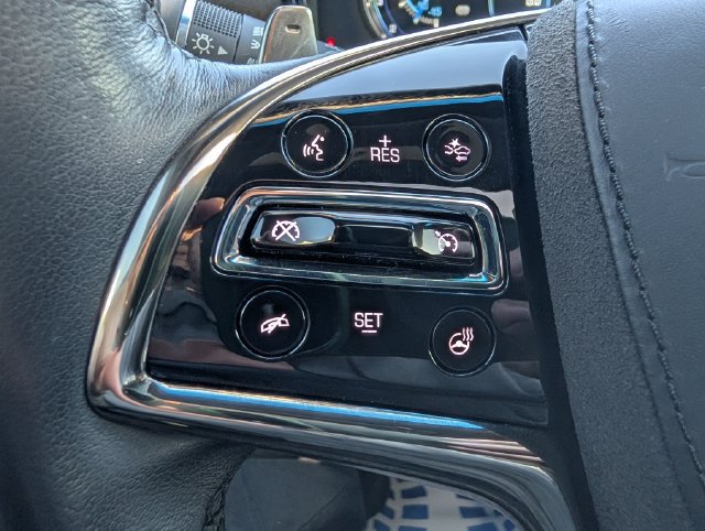 Used 2019 Cadillac CTS V w/ Luxury Package RWD image 21