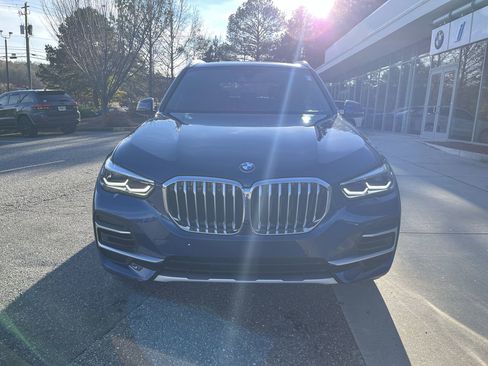 Used 2023 BMW X5 sDrive40i w/ Parking Assistance Package image 3