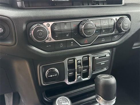 New 2026 Jeep Gladiator Sport image 23