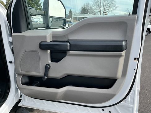 Used 2017 Ford F450 XL AWD/4WD image 19