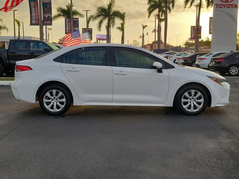 Used 2026 Toyota Corolla LE image 13