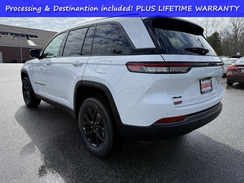 New 2026 Jeep Grand Cherokee Altitude AWD/4WD image 5