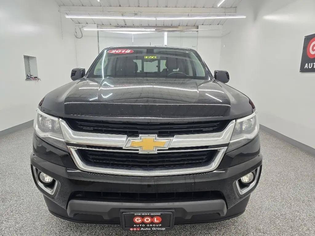 Used 2018 Chevrolet Colorado LT w/ LT Convenience Package RWD image 3