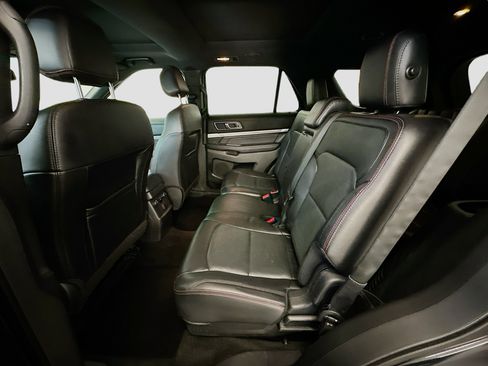 Used 2017 Ford Explorer Sport image 30