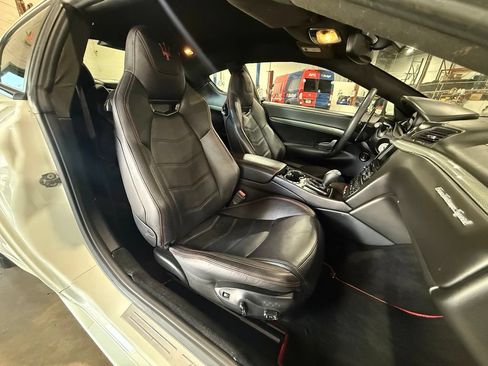 Used 2016 Maserati GranTurismo MC RWD image 27