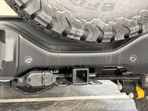 New 2025 Ford Bronco Badlands image 36