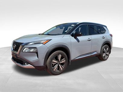 Used 2022 Nissan Rogue Platinum w/ Head-Up Display Package