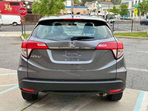 Used 2019 Honda HR-V LX image 6
