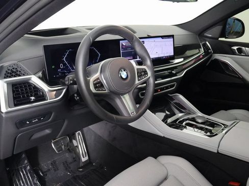 Used 2026 BMW X6 xDrive40i w/ Premium Package AWD/4WD image 7