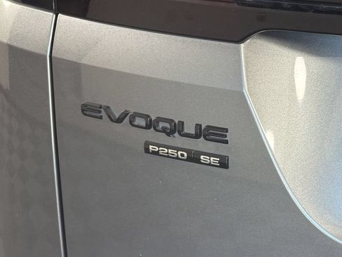 Used 2020 Land Rover Range Rover Evoque SE AWD/4WD image 8