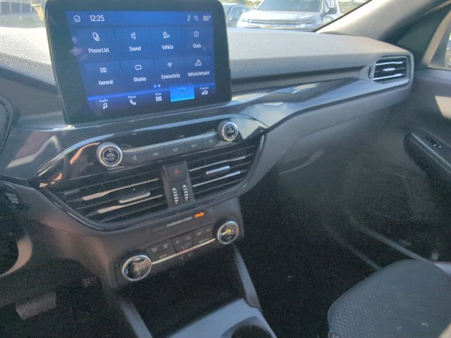 Used 2025 Ford Escape ST-Line FWD image 16