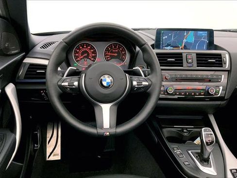 Used 2016 BMW M235i xDrive Convertible image 4