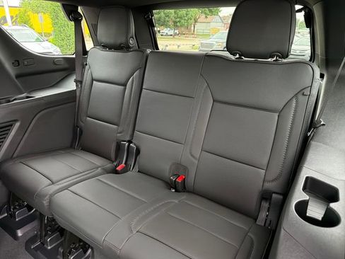 New 2026 GMC Yukon Denali w/ Denali Reserve Package AWD/4WD image 20