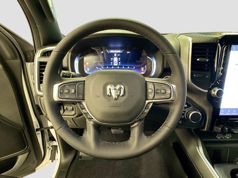 Used 2026 RAM 1500 Big Horn AWD/4WD image 11