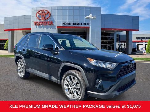 Used 2021 Toyota RAV4 XLE Premium FWD image 1