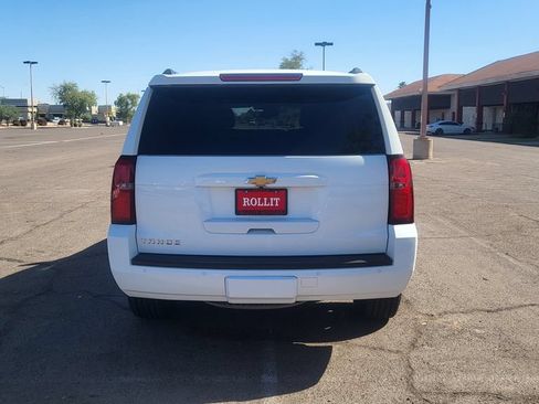 Used 2017 Chevrolet Tahoe LT w/ Luxury Package RWD image 8