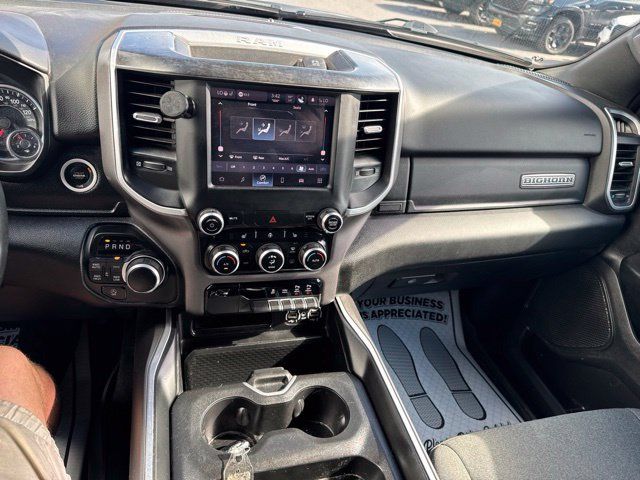 Used 2022 RAM 1500 Big Horn AWD/4WD image 25