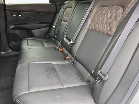 Used 2025 Nissan Murano Platinum AWD/4WD image 14