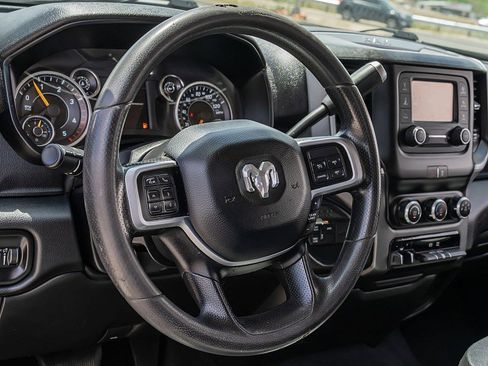 Used 2020 RAM 3500 Big Horn image 24