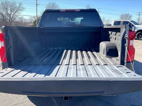 Used 2022 Chevrolet Silverado 1500 LTZ image 33