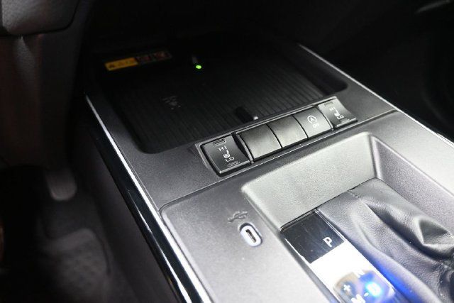 Used 2026 Toyota Corolla Cross XLE w/ Convenience Package FWD image 14