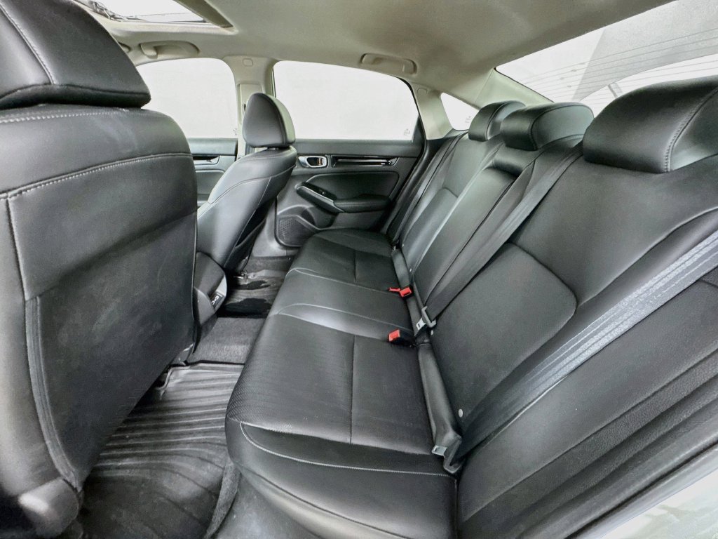 Used 2022 Honda Civic Touring image 33