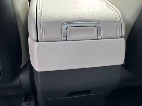 Used 2024 Hyundai Santa Fe Calligraphy AWD/4WD image 28