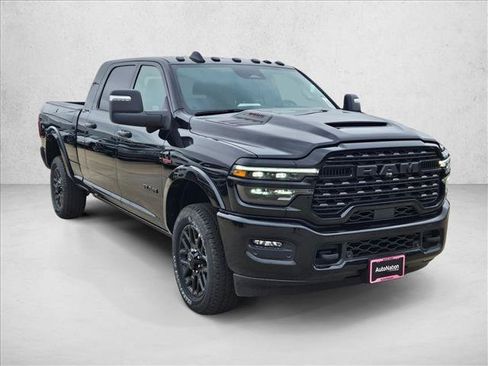 New 2026 RAM 2500 Limited AWD/4WD image 3