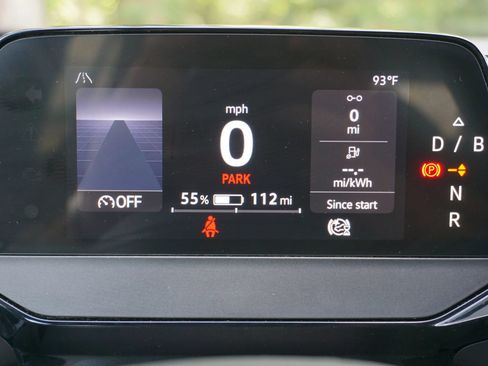 Used 2021 Volkswagen ID.4 Pro RWD image 33