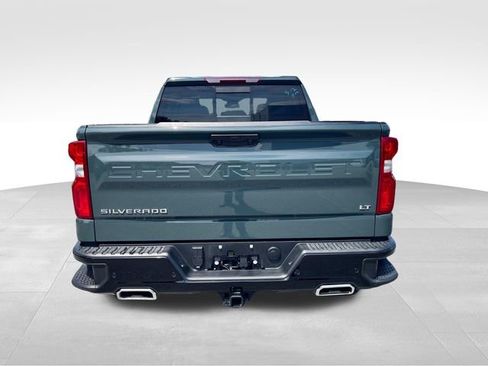 Used 2025 Chevrolet Silverado 1500 LT Trail Boss w/ Convenience Package II AWD/4WD image 6