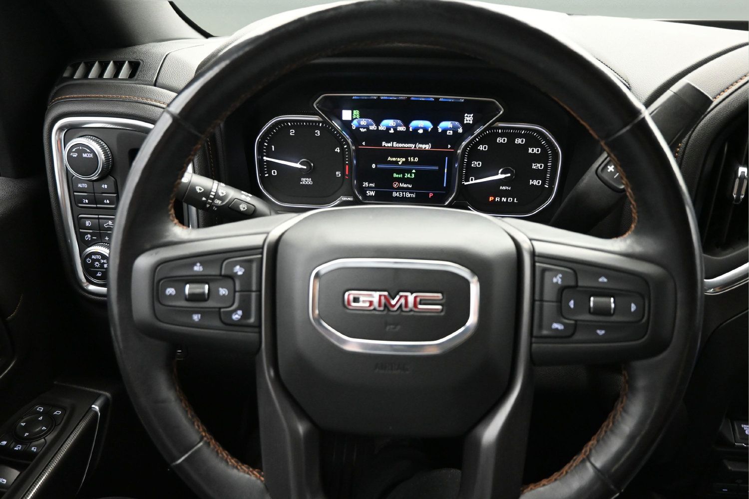 Used 2020 GMC Sierra 2500 AT4 w/ AT4 Premium Package AWD/4WD image 17