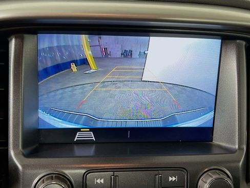 Used 2021 Chevrolet Colorado LT w/ Fleet Safety Package image 13