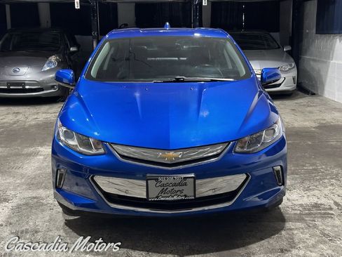 Used 2017 Chevrolet Volt Premier image 3