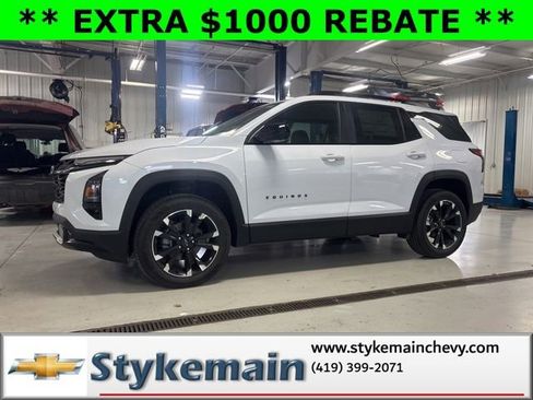 New 2026 Chevrolet Equinox RS w/ Convenience Package III AWD/4WD image 1