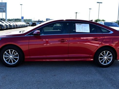 Used 2018 Hyundai Sonata SE FWD image 5