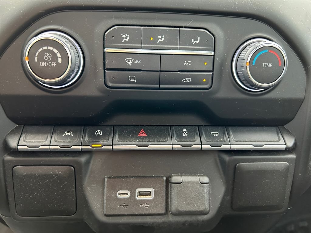 Used 2025 Chevrolet Silverado 1500 W/T RWD image 30