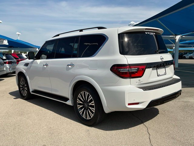 Used 2023 Nissan Armada SL w/ Midnight Edition Package RWD image 4