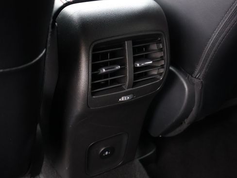 Used 2025 Ford Escape ST-Line AWD/4WD image 11