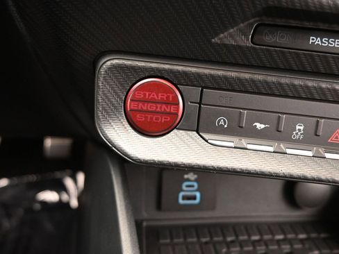 Used 2024 Ford Mustang Premium image 24